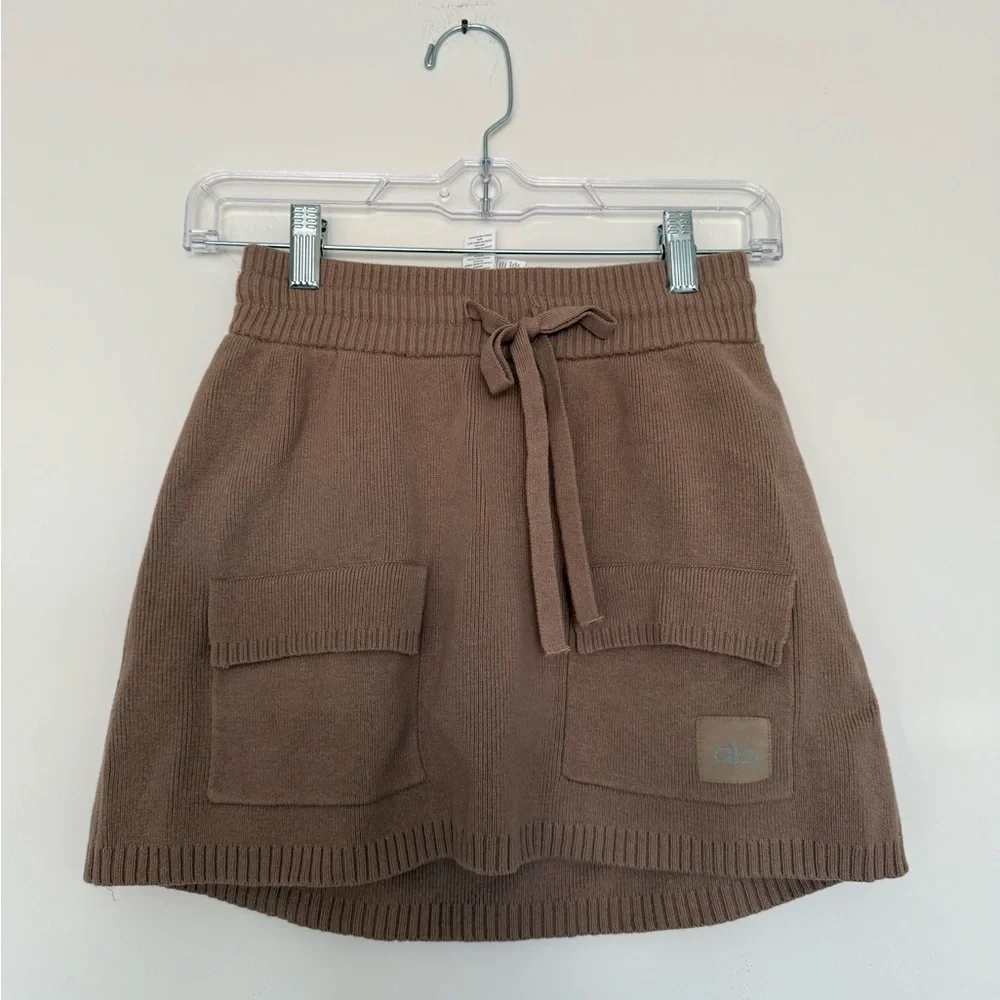ALO Yoga Tan Skirt